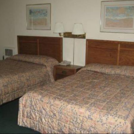 Arbor Inn Motor Lodge Рентъм Екстериор снимка